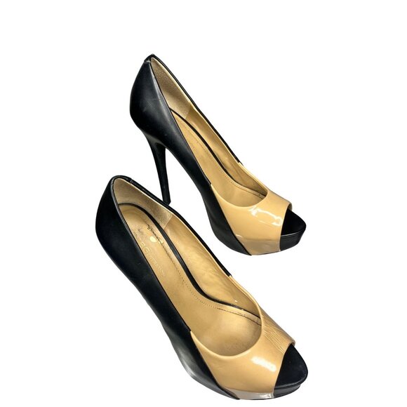 BCBGeneration Heels Size 8 1/2 Black/Beige Business Casual Classic Comfortable - Picture 5 of 16